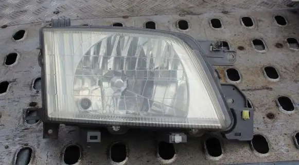 Subaru Forester SF Headlight/headlamp
