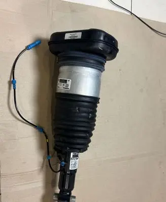 BMW X7 G07 Shock absorber/damper/air suspension 37106869040