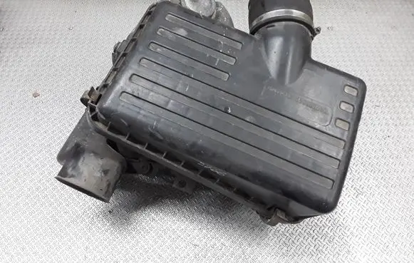 Opel Frontera B Air filter box 897187614