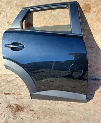 Mazda CX-3 Rear door