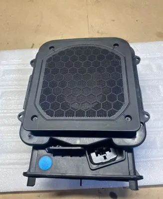 BMW 2 F46 Subwoofer speaker 9278066 16014910