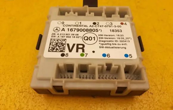 Mercedes-Benz Sprinter W907 W910 Door control unit/module A1679008805