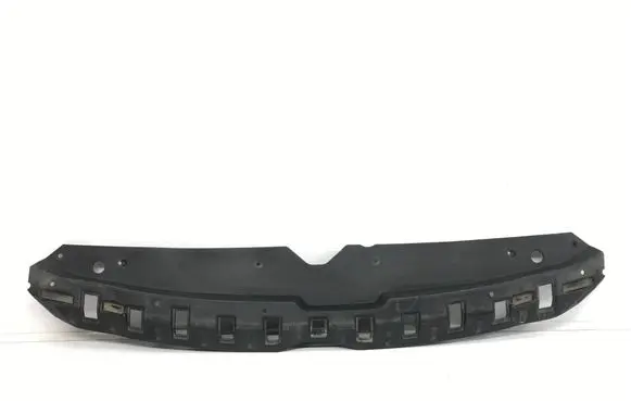 Hyundai i20 (GB IB) Radiator trim 86353C8000 M321328 13213281