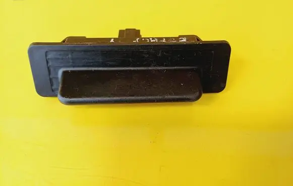Renault Espace IV Tailgate trunk handle 8200002001