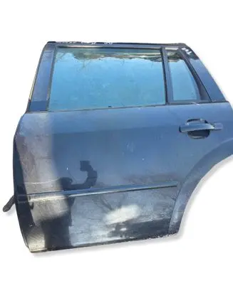 Ford Mondeo Mk III Rear door 