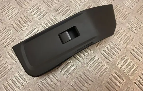 Jaguar I-Pace Electric window control switch FK7214717AB J9D3237B67CAW