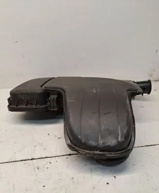 Peugeot 107 Air filter box 177050Q010