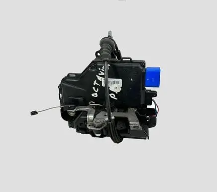 Skoda Octavia Mk2 (1Z) Front door lock 3D2837016J