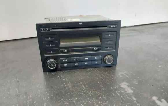 Seat Alhambra (Mk1) Radio/CD/DVD/GPS head unit 5Z0035152E RCD200