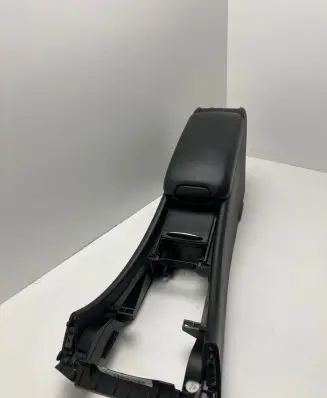 Mercedes-Benz CLC CL203 Armrest E037611021