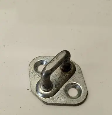 Toyota Corolla Verso E121 Front door lock loop/hook striker 