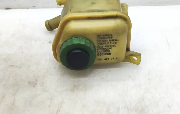 Porsche Cayenne (9PA) Power steering fluid tank/reservoir 7L0422371B G002000