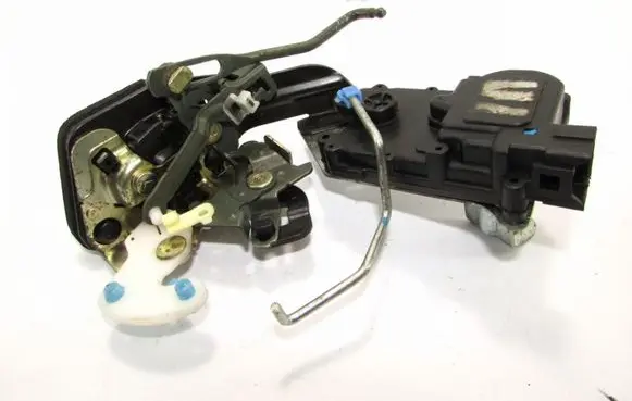 Hyundai Accent Rear door lock
