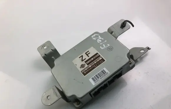 Nissan Almera Tino Other control units/modules 31036BU805