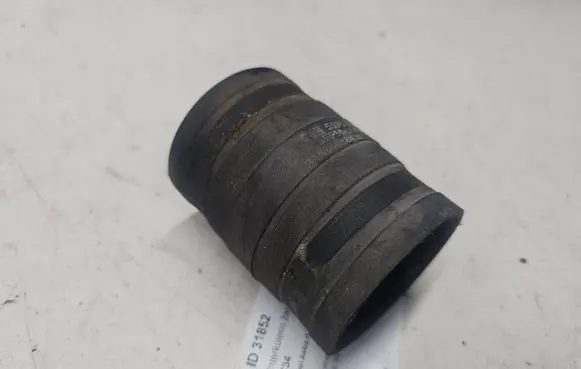 Opel Astra H Intercooler hose/pipe 55353824