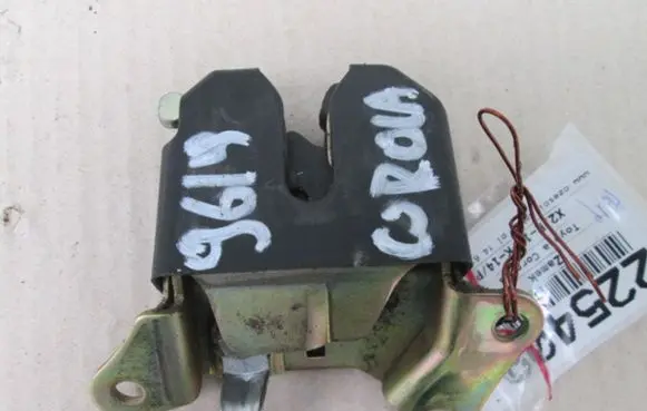 Toyota Corolla E100 Tailgate/trunk/boot lock/catch/latch