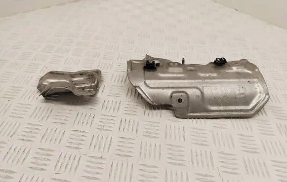 Renault Kadjar Exhaust heat shield 208084615R