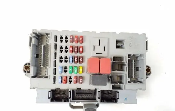 Fiat Doblo Fuse module 51714706NPL