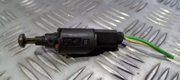 Peugeot 206 Brake pedal sensor switch 9634667980