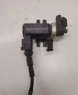 Volkswagen Golf IV Turbo solenoid valve 1J0906627 72290320
