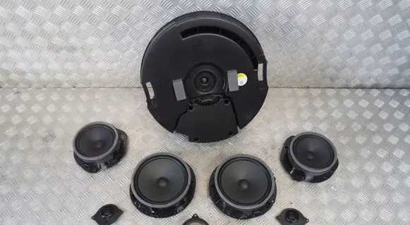 Audi Q5 SQ5 8R Audio system kit 80A035382