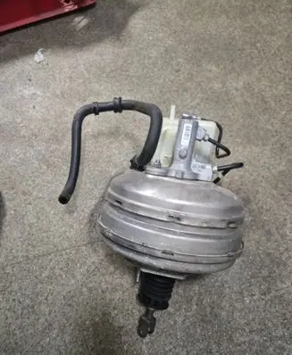 BMW 5 E60 E61 Brake booster 296778826014