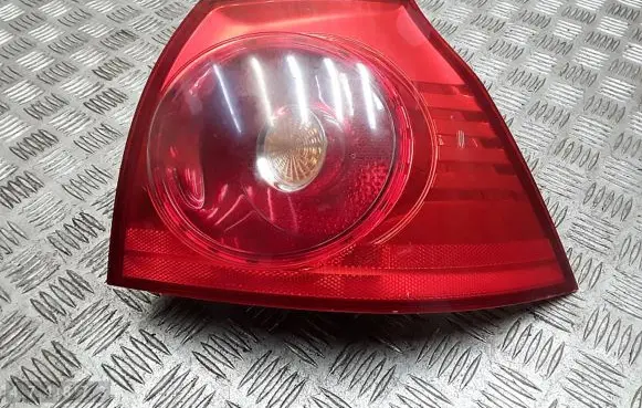 Volkswagen Golf IV Rear/tail lights 4vfx13404aa