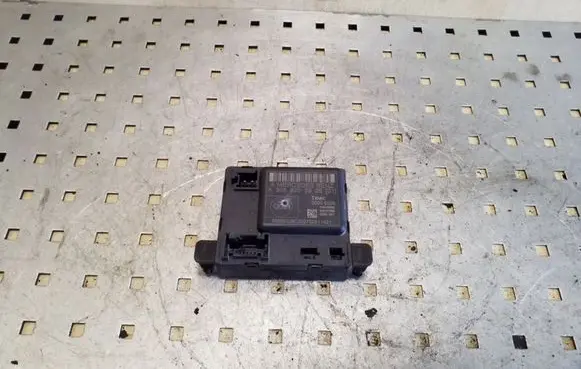 Volkswagen Crafter Door control unit/module A9068203926