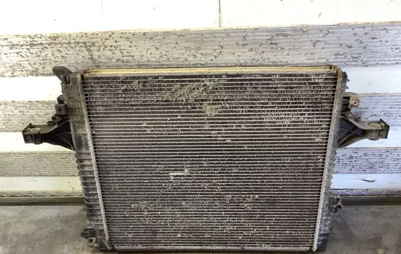 Volvo XC90 Coolant radiator 992453R 30681495 0600130699