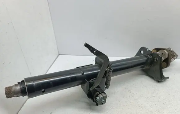 Mercedes-Benz A W168 Steering wheel axle A1684620184 A1684620378 82188R