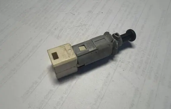 Smart ForFour I Brake pedal sensor switch MR977584
