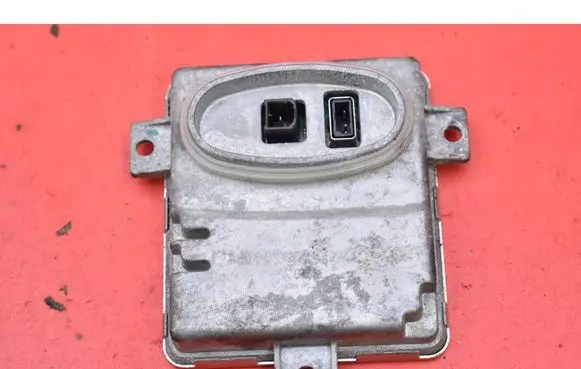 BMW 3 E90 E91 Voltage converter/converter module 6948180