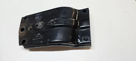 Jeep Grand Cherokee WL Gearbox mounting bracket 68442718AC