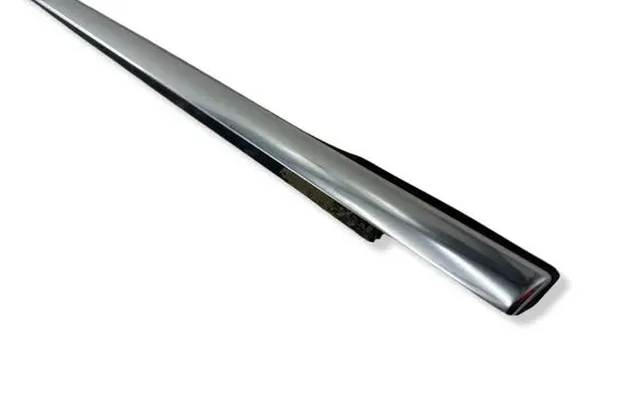 Ford Grand C-MAX Front door glass trim molding 