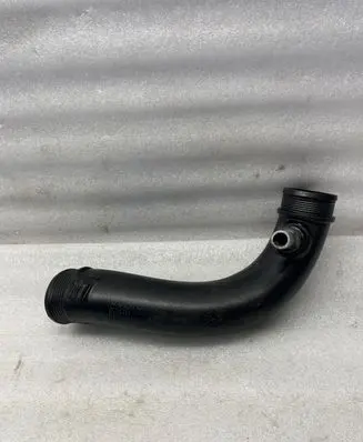 Volvo V70 Air intake hose/pipe 30714480 90300