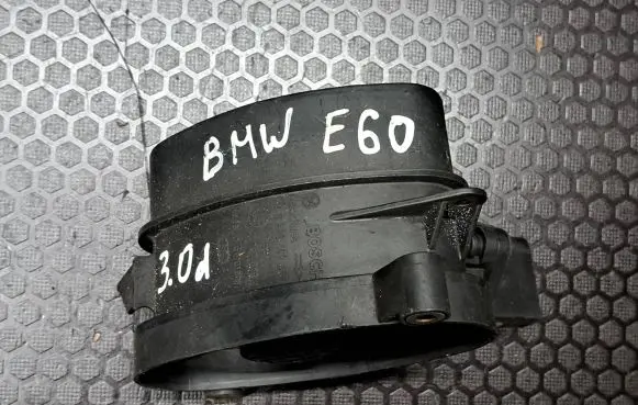 BMW 5 E60 E61 Mass air flow meter 7787076 0928400468