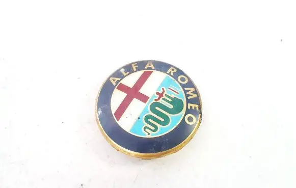Alfa Romeo 156 Original wheel cap d418