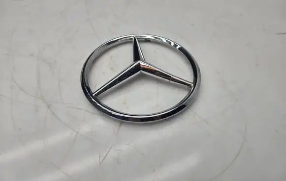 Mercedes-Benz Sprinter W906 Manufacturer badge logo/emblem A9068170016