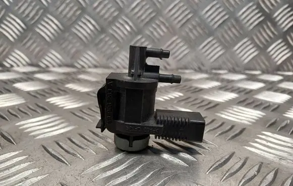 Volkswagen PASSAT B6 Turbo solenoid valve 1K0906283A
