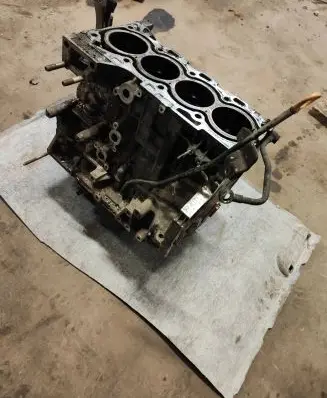 Toyota Corolla Verso AR10 Engine block 2AD 5431258