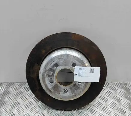 BMW 5 G30 G31 Rear brake disc 6882245