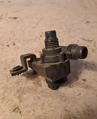 BMW 5 E60 E61 Electric auxiliary coolant/water pump 6917700