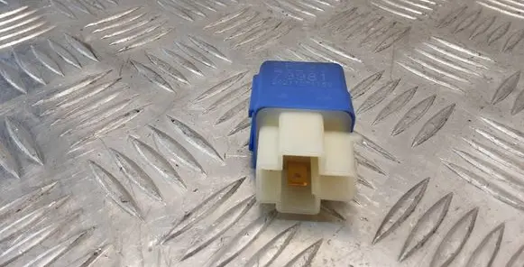 Nissan Patrol Y61 Other relay