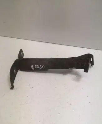 Mercedes-Benz E W212 Front bumper mounting bracket A2045241440