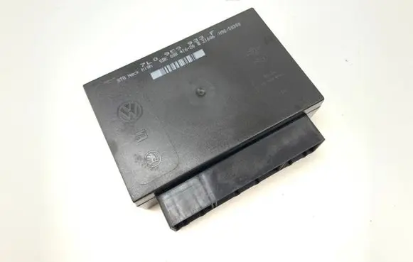 Volkswagen Touareg I Comfort/convenience module 7L0959933F 5DK00841626