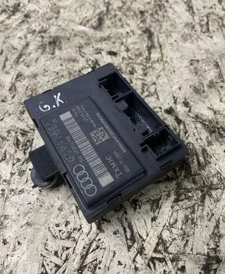 Audi A6 S6 C6 4F Door control unit/module 4F0959795