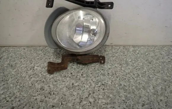 Hyundai i20 (PB PBT) Front fog light