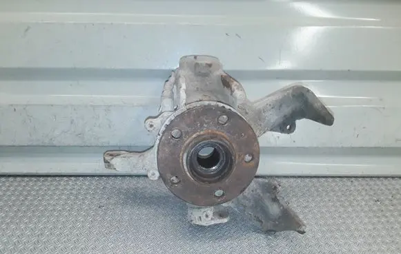 Volkswagen Golf IV Front wheel hub spindle knuckle 