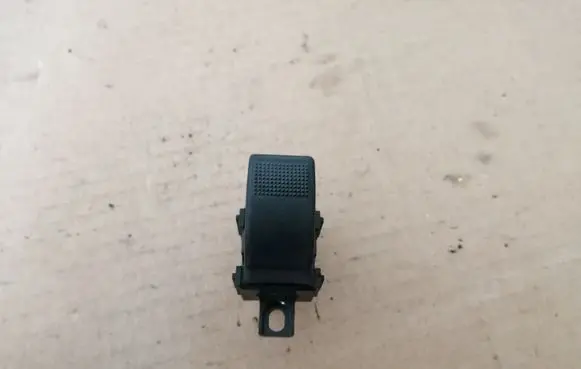 Mazda 626 Electric window control switch