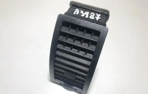 Volkswagen Polo Dash center air vent grill 6q0819704